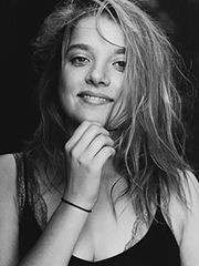 Jella Haase nude .